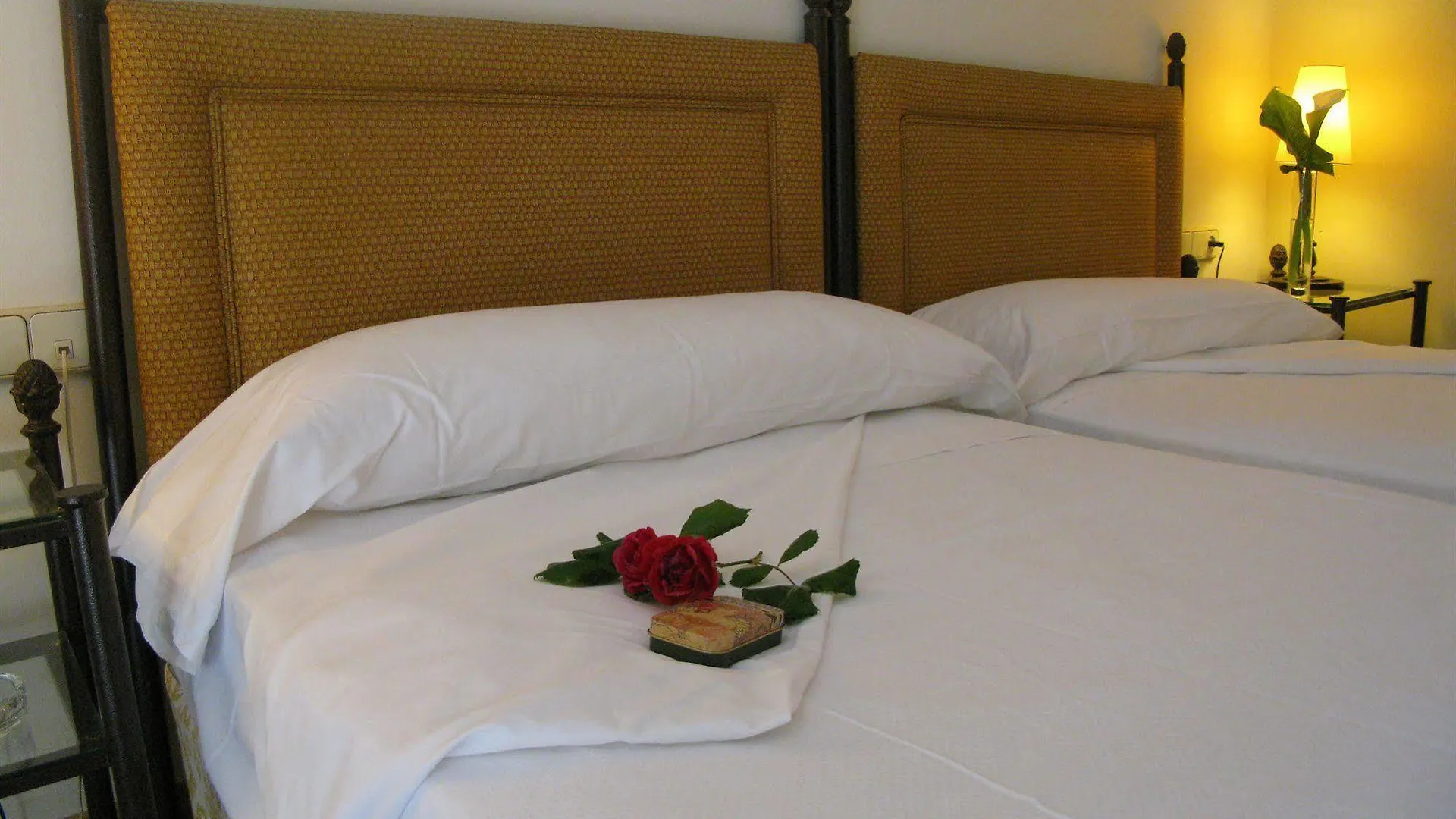 Termes Montbrio Hotel & Spa Монтбрио-дель-Камп